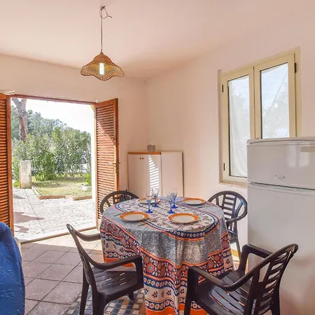 2 Bedroom Cozy In Daire Botricello